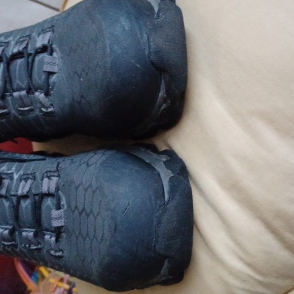 TIMBERLAND PRO brand work boots. Size 6, alloy toe - Picture 2 of 9